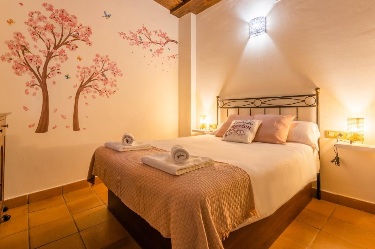 Macarena Muralla Encantada Apartment Seville Ngoại thất bức ảnh