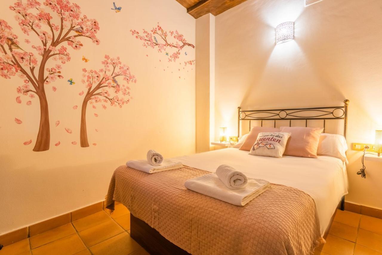 Macarena Muralla Encantada Apartment Seville Ngoại thất bức ảnh
