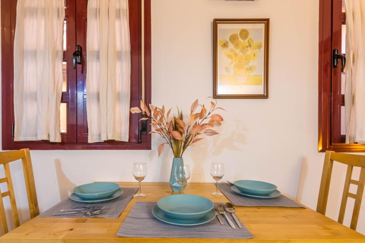 Macarena Muralla Encantada Apartment Seville Ngoại thất bức ảnh